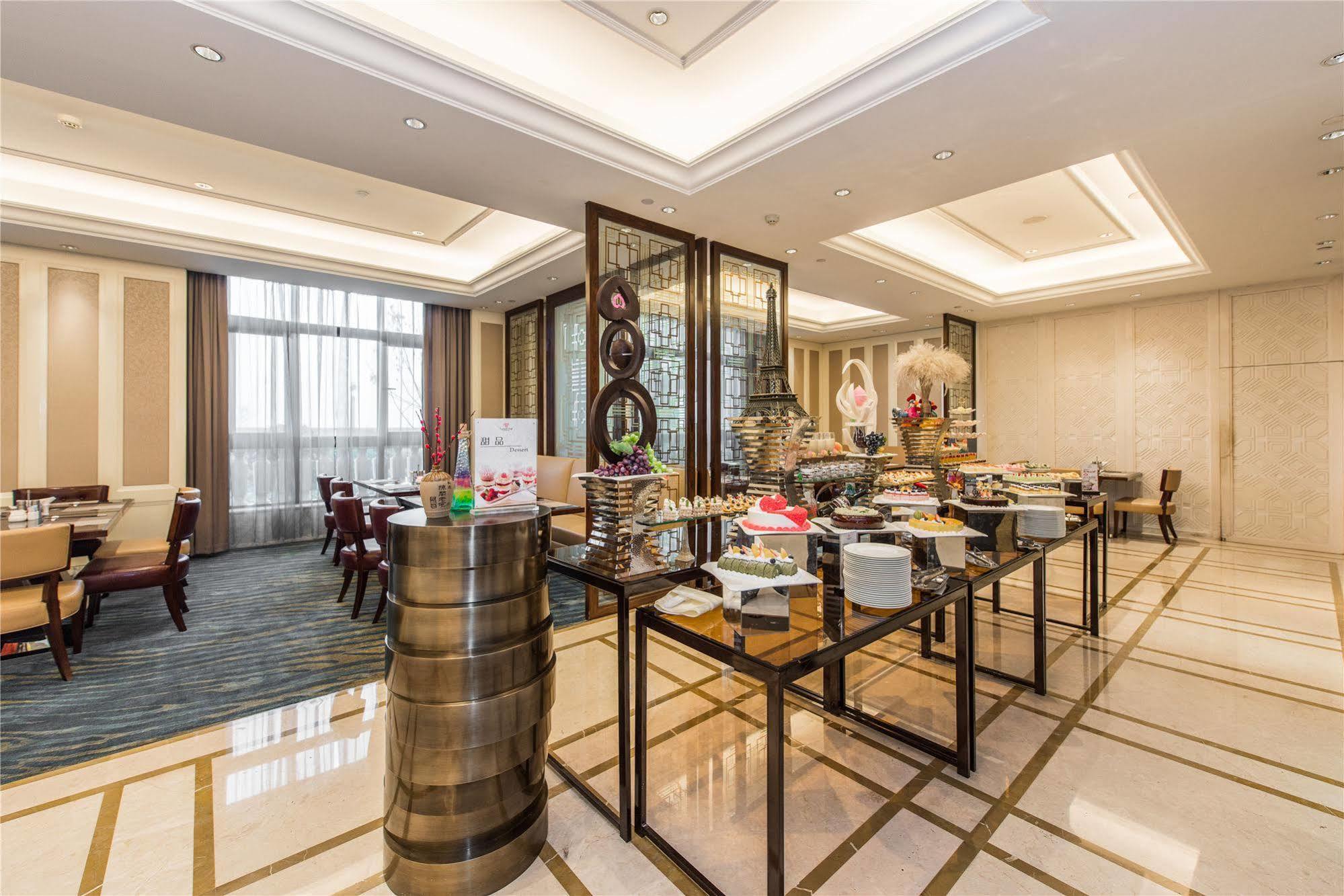 Haining Grand Palace Resort Цзясин Экстерьер фото