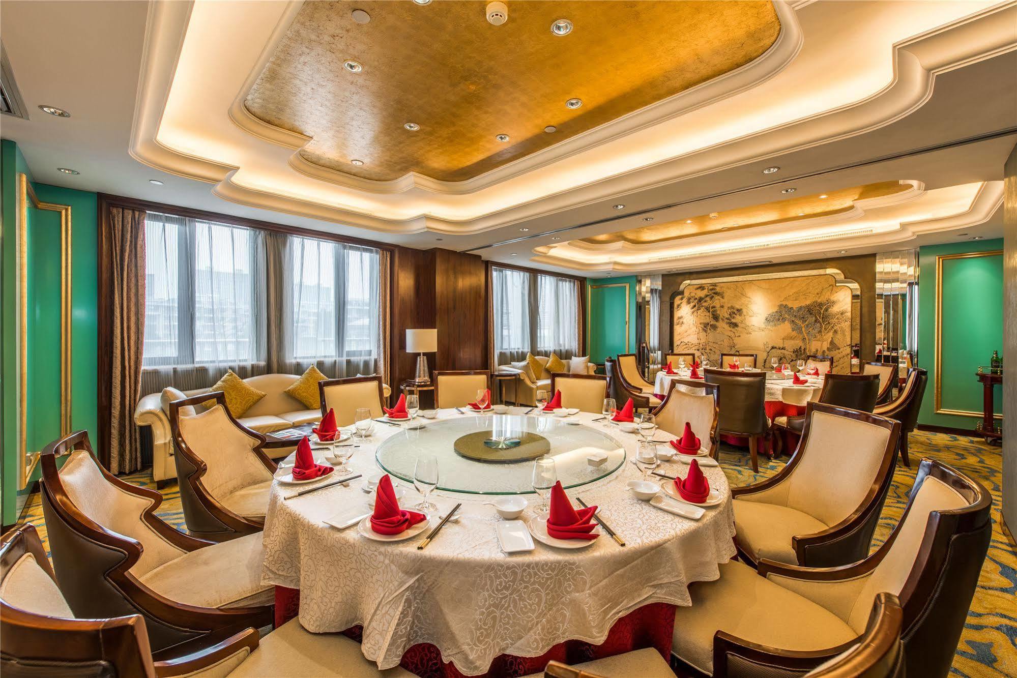 Haining Grand Palace Resort Цзясин Экстерьер фото